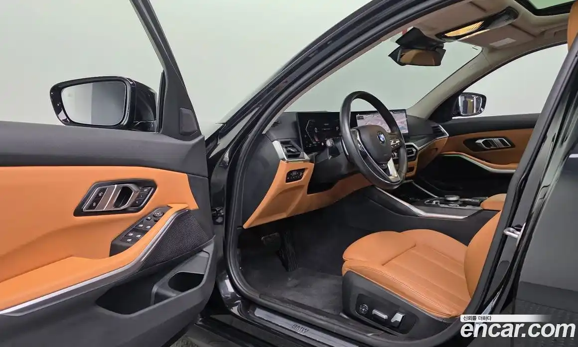 BMW 3-Series 2023 2.0 гидро, фото 13