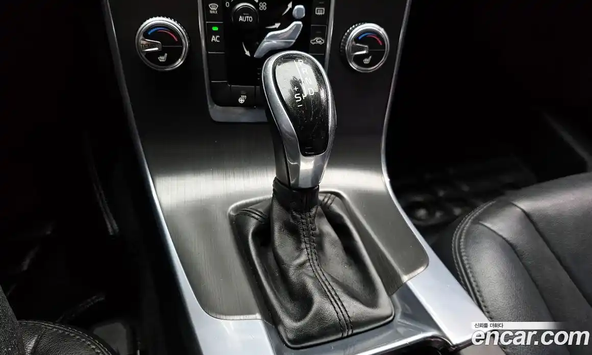 Volvo S60 2014 1.6 гидро в Москве № 860369, фото 9