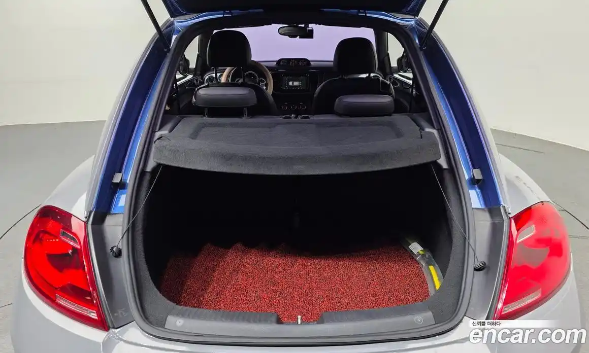 Volkswagen Beatle 2014 2.0 гидро в Москве № 862355, фото 20