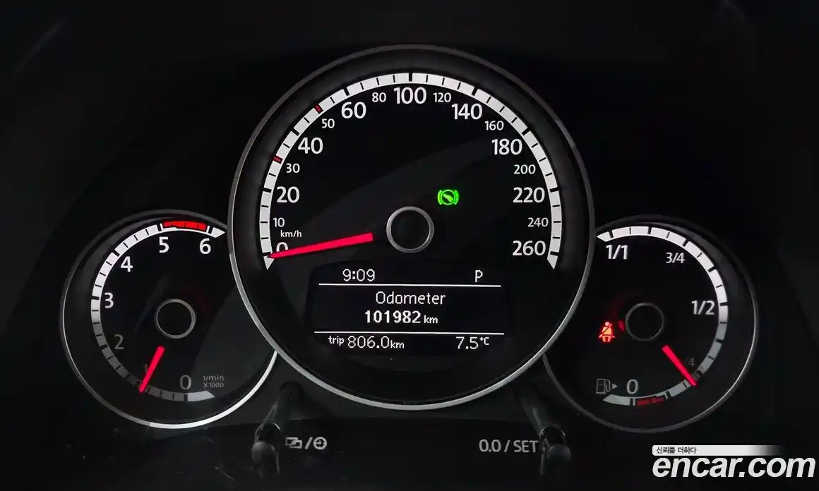 Volkswagen Beatle 2014 2.0 гидро в Москве № 862355, фото 8