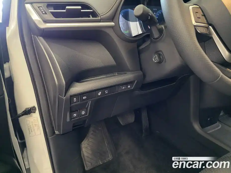 Toyota Sienna 2025 2.5 гидро в Москве № 863019, фото 13