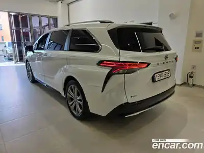 Toyota Sienna 2025 2.5 гидро в Москве № 863019, миниатюра 2