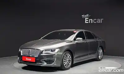 Lincoln MKZ, 2019