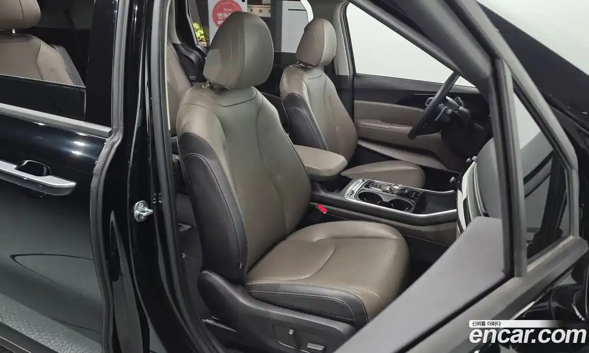 Kia Canival 2024 1.6 гидро в Москве, фото 10