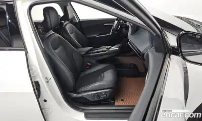 Kia EV6 2021 0.1 Автомат в Москве № 930062, миниатюра 12