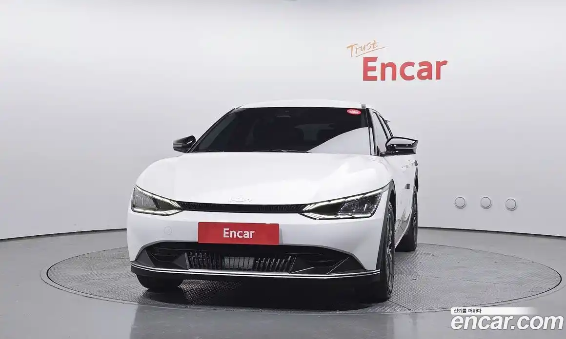 Kia EV6 2021 0.1 Автомат в Москве № 930062, фото 3