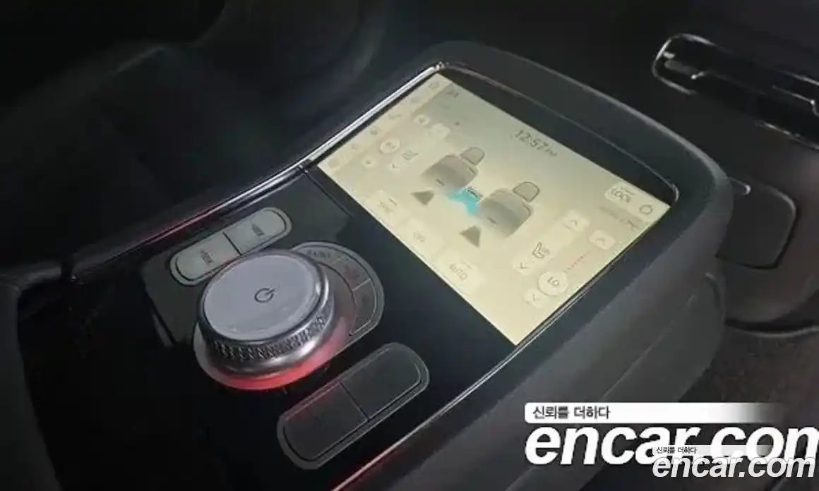 Genesis G90 2023 3.5 гидро, фото 16