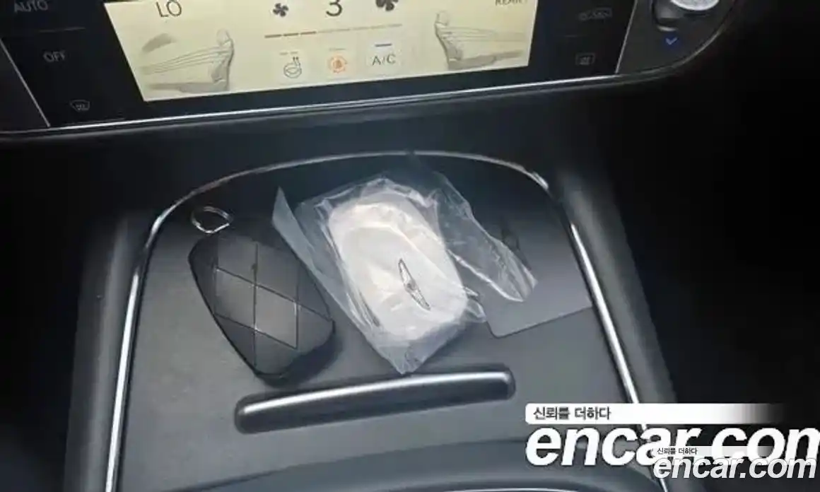Genesis G90 2023 3.5 гидро, фото 19