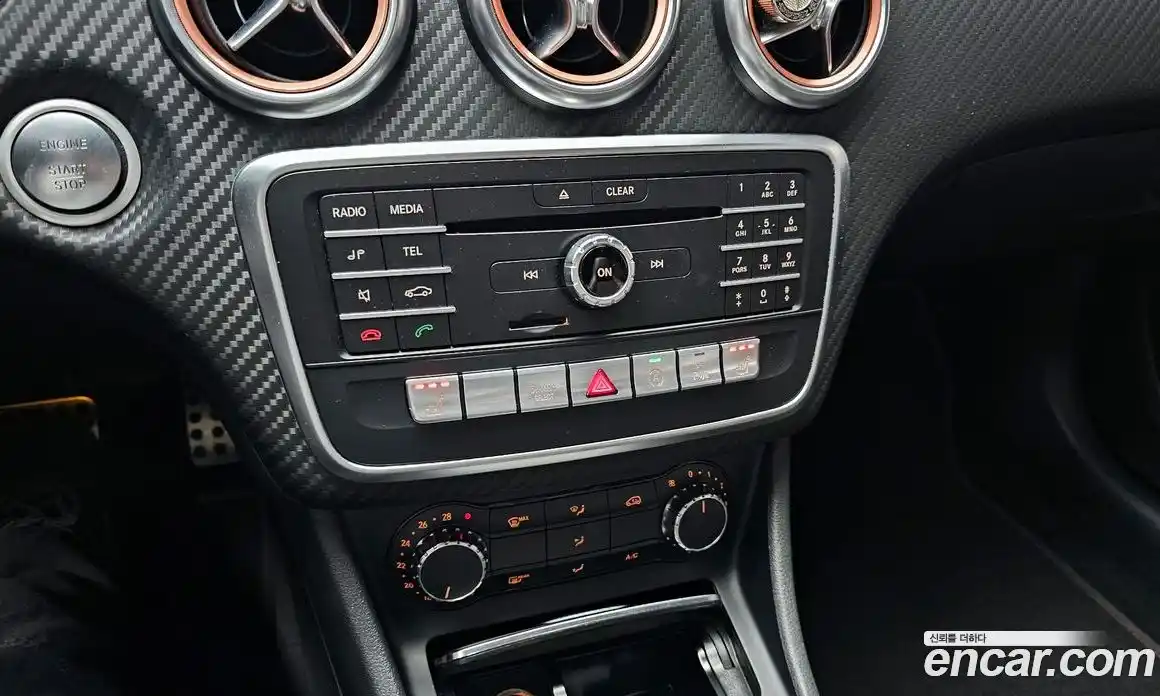 Mercedes-Benz A-Class 2018 1.6 гидро в Москве № 970124, фото 17