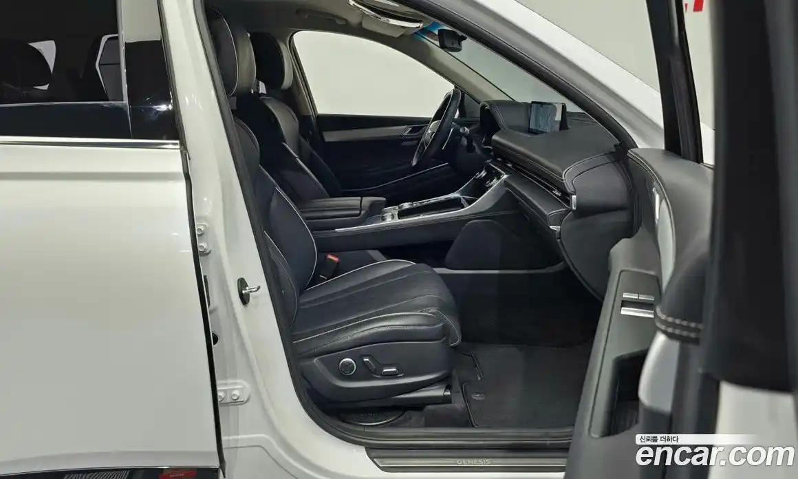 Genesis GV80 2020 3.0 Автомат в Москве № 973374, фото 11