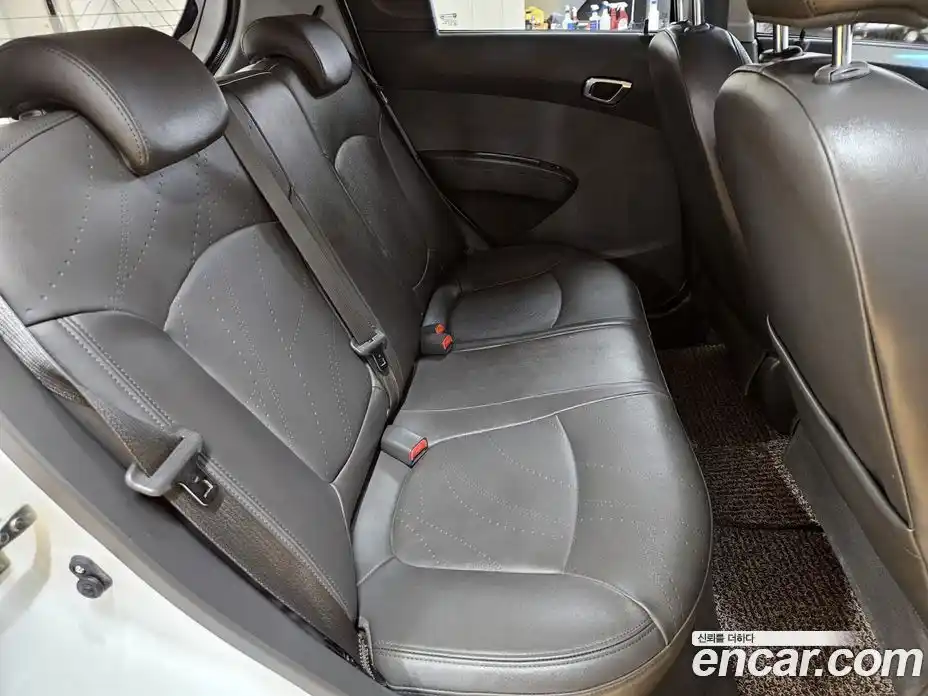 Chevrolet Spark 2013 1.0 гидро в Москве № 974908, фото 15