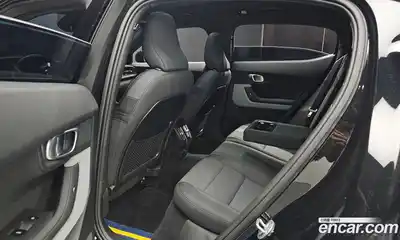 Polestar Polestar 2 2022 0.2 гидро в Москве № 976584, миниатюра 12