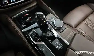 BMW 6-Series 2017 3.0 Автомат в Москве № 1001240, миниатюра 9