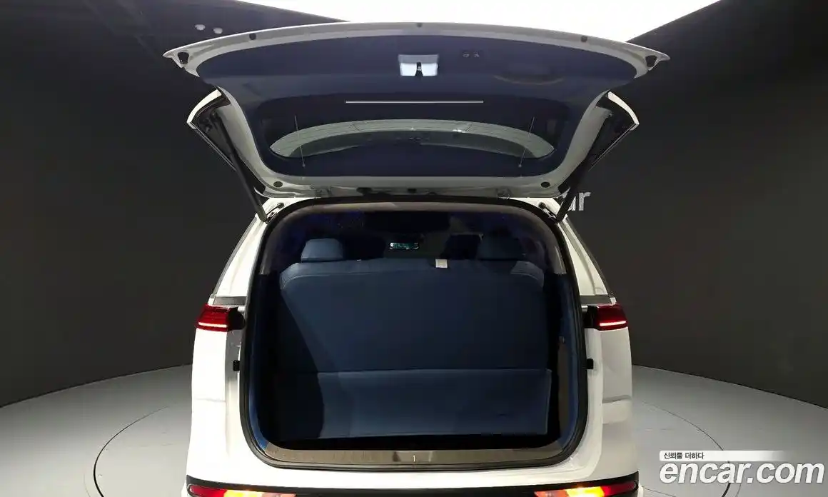 Kia Canival 2021 3.5 Автомат в Москве № 1002752, фото 20