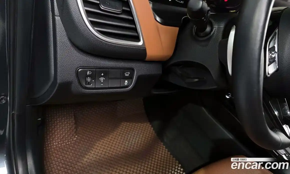 Kia Seltos 2024 1.6 Автомат в Москве № 1002807, фото 17