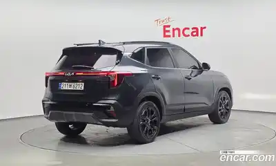 Kia Seltos 2024 1.6 Автомат в Москве № 1002807, миниатюра 2