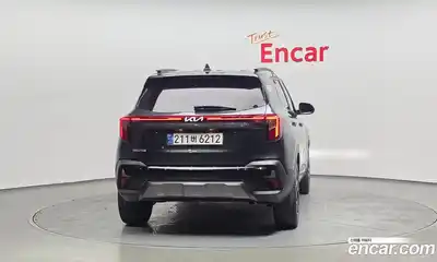 Kia Seltos 2024 1.6 Автомат в Москве № 1002807, миниатюра 4