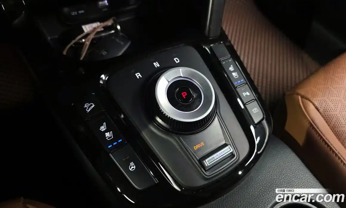 Kia Seltos 2024 1.6 Автомат в Москве № 1002807, фото 9