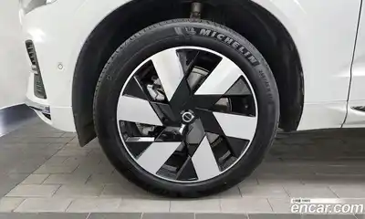 Volvo XC60 2025 2.0 гидро в Москве № 1008558, миниатюра 5