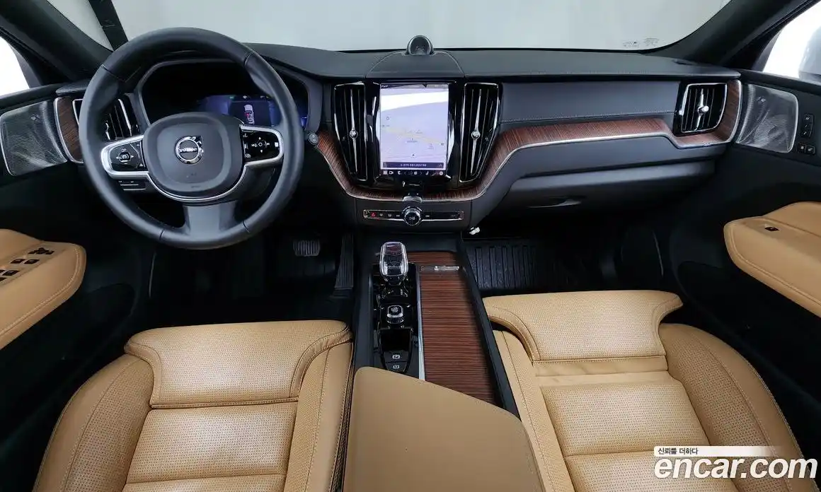 Volvo XC60 2025 2.0 гидро в Москве № 1008558, фото 7