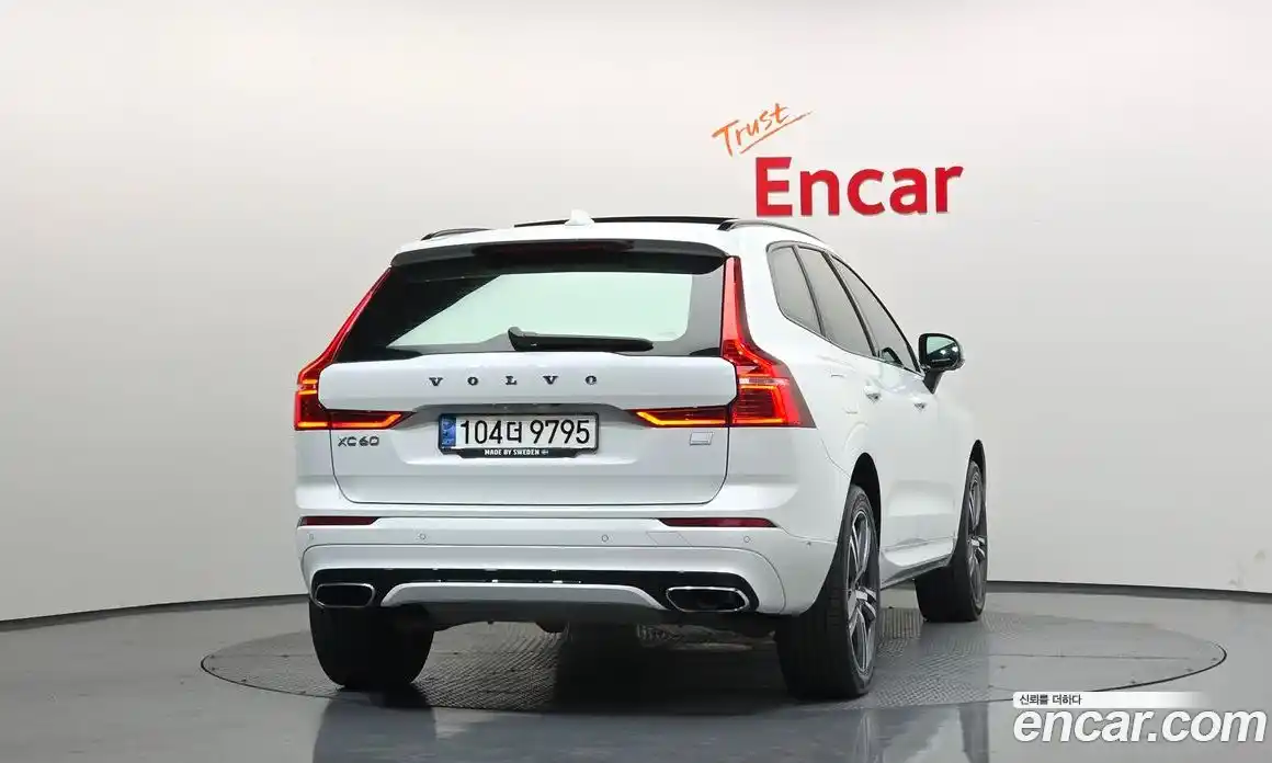 Volvo XC60 2020 2.0 гидро в Москве № 1008685, фото 4