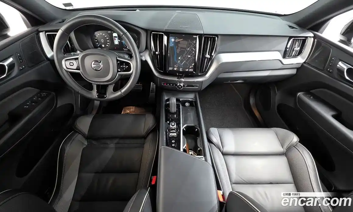 Volvo XC60 2020 2.0 гидро в Москве № 1008685, фото 7
