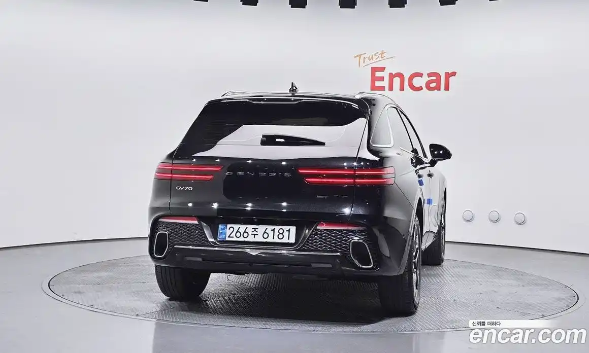 Genesis GV70 2021 2.5 Автомат в Москве № 1010091, фото 4