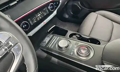 Genesis GV70 2021 2.5 Автомат в Москве № 1010091, миниатюра 9