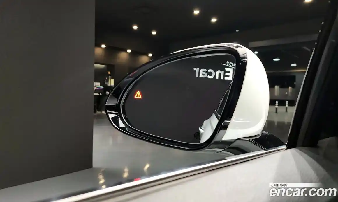 Genesis G80 2023 2.5 Автомат в Москве № 1010168, фото 13