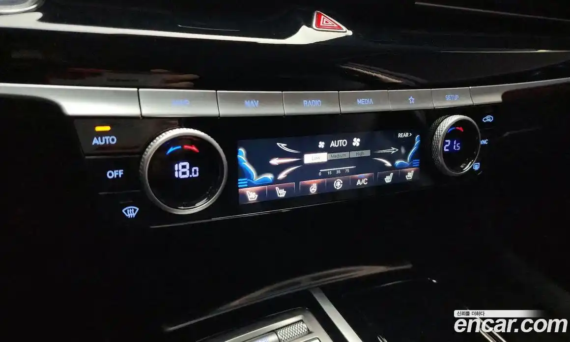 Genesis G80 2023 2.5 Автомат в Москве № 1010168, фото 16