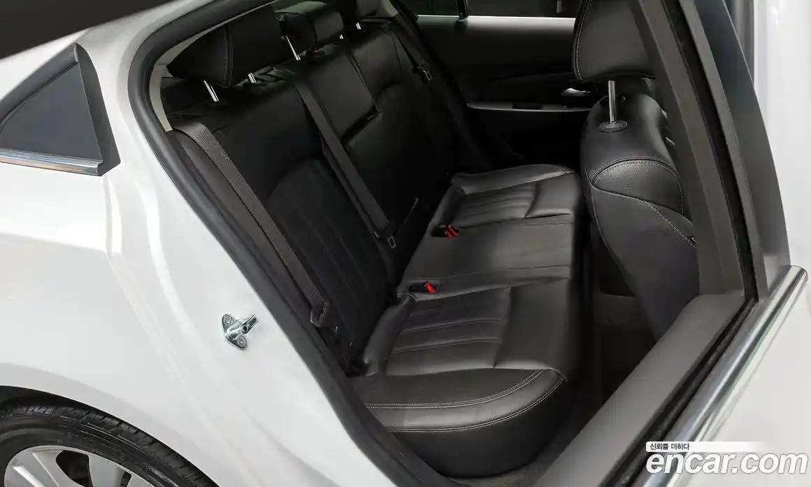 Chevrolet Cruze 2014 1.4 Автомат в Москве № 1012243, фото 13