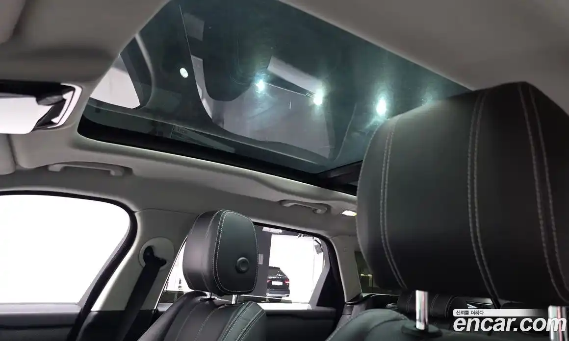 Land Rover Range-Rover Velar 2019 2.0 гидро в Москве № 1013435, фото 19