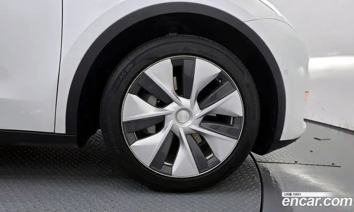 Tesla Model Y 2021 гидро в Москве № 1014277, фото 5