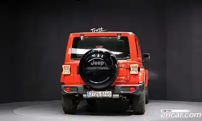 Jeep Wrangler 2022 2.0 гидро в Москве № 1014983, миниатюра 4