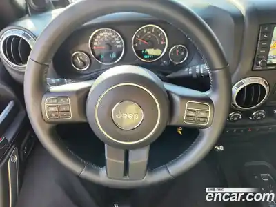 Jeep Wrangler 2013 2.8 гидро в Москве № 1015040, миниатюра 12