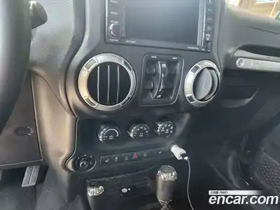 Jeep Wrangler 2013 2.8 гидро в Москве № 1015040, миниатюра 9