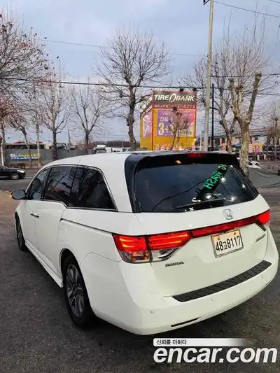 Honda Odyssey 2014 3.5 гидро в Москве № 1015423, миниатюра 2