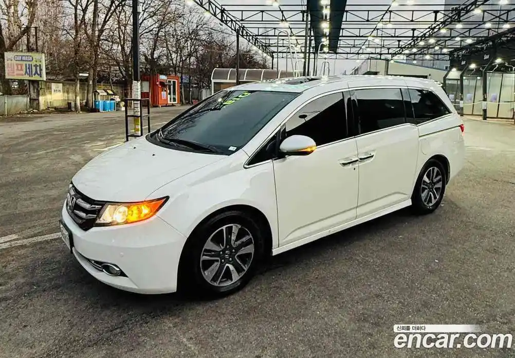 Honda Odyssey 2014 3.5 гидро в Москве № 1015423, фото 3