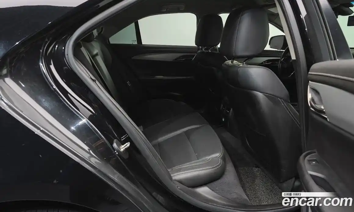Cadillac ATS 2018 2.0 гидро в Москве № 1016020, фото 12