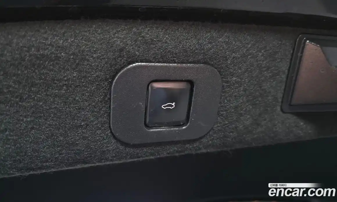 Lincoln Continental 2017 3.0 гидро в Москве № 1019983, фото 20