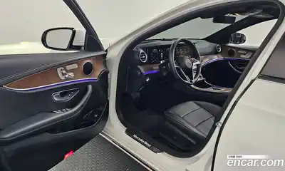 Mercedes-Benz E-Class 2021 2.0 гидро в Москве № 141555, миниатюра 10