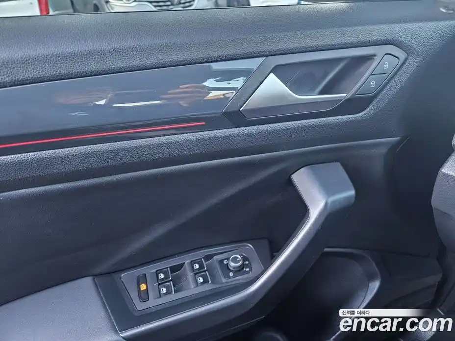 Volkswagen T-Roc 2021 2.0 гидро в Москве № 142499, фото 12