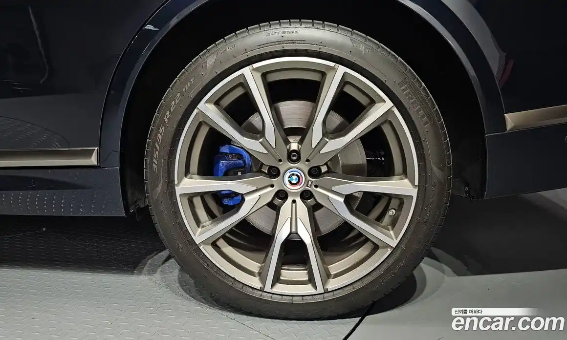 BMW X7 2022 4.4 гидро в Москве № 155045, фото 5