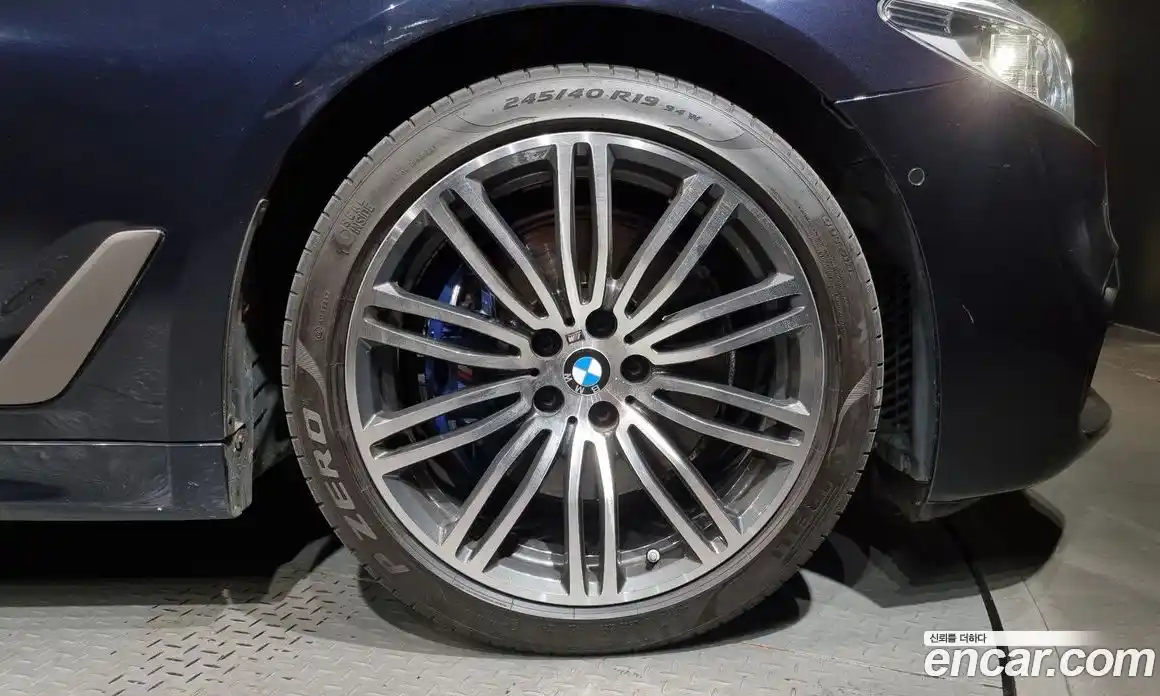 BMW 5-Series 2020 2.0 гидро в Москве, фото 5