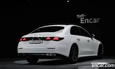 Mercedes-Benz E-Class 2024 2.0 гидро в Москве № 160260, миниатюра 2