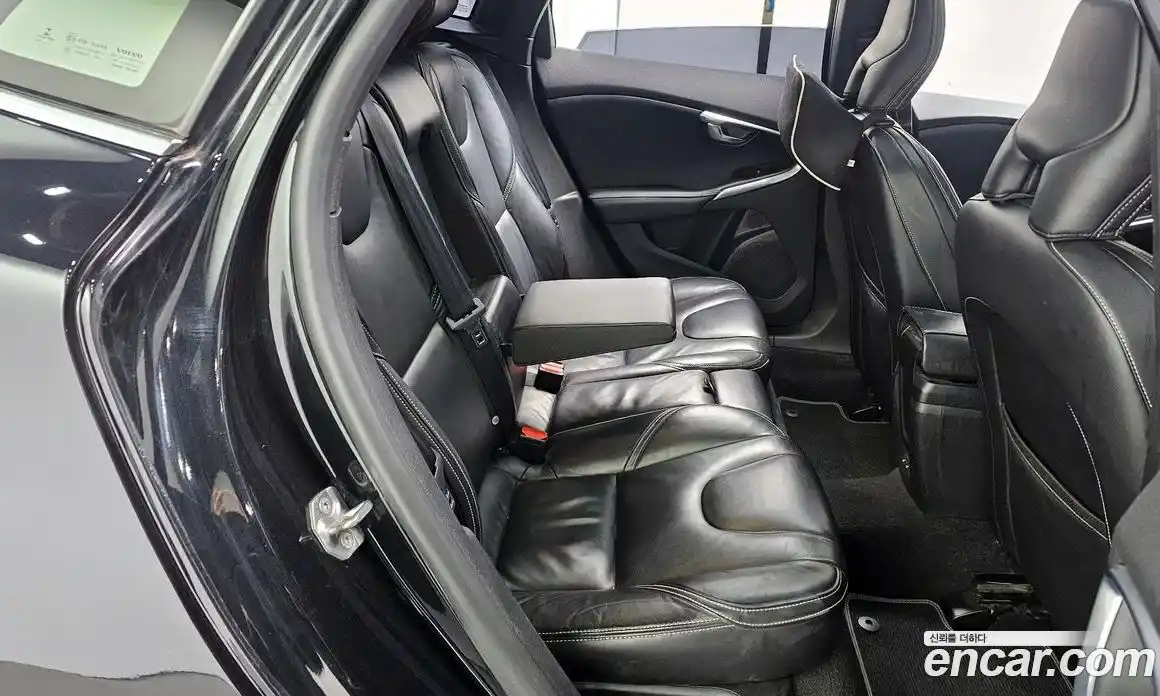 Volvo V40 2014 2.0 гидро в Москве № 164415, фото 12