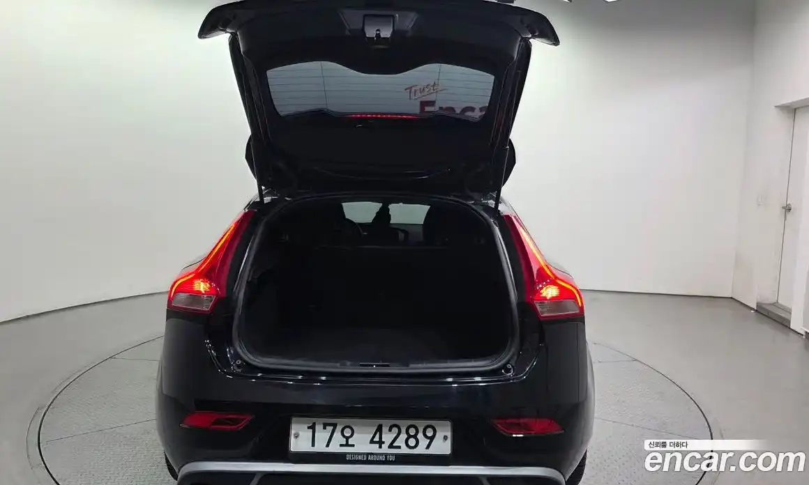 Volvo V40 2014 2.0 гидро в Москве № 164415, фото 20