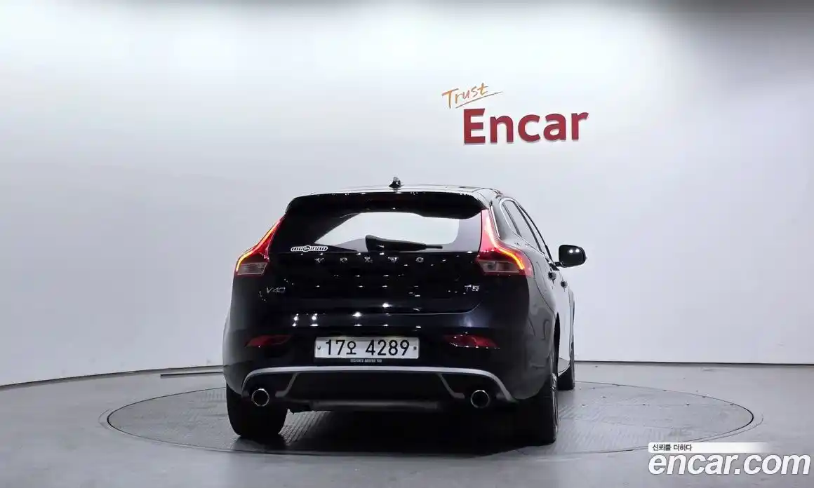 Volvo V40 2014 2.0 гидро в Москве № 164415, фото 4