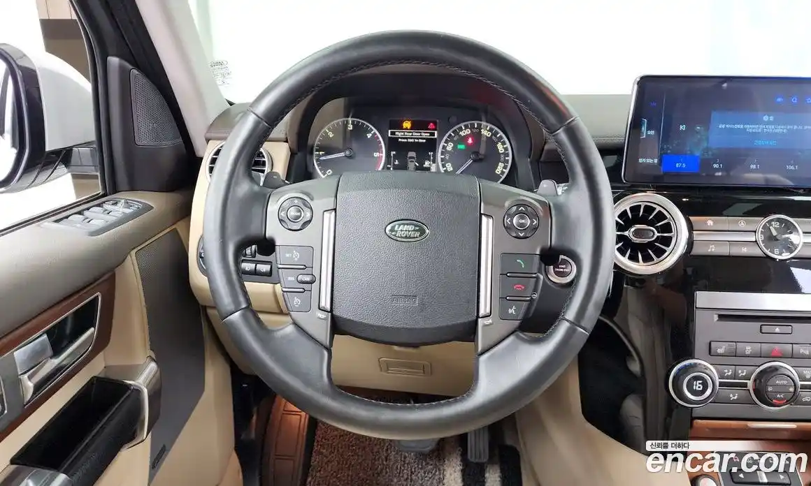 Land Rover Discovery 2016 3.0 гидро в Москве № 166312, фото 13