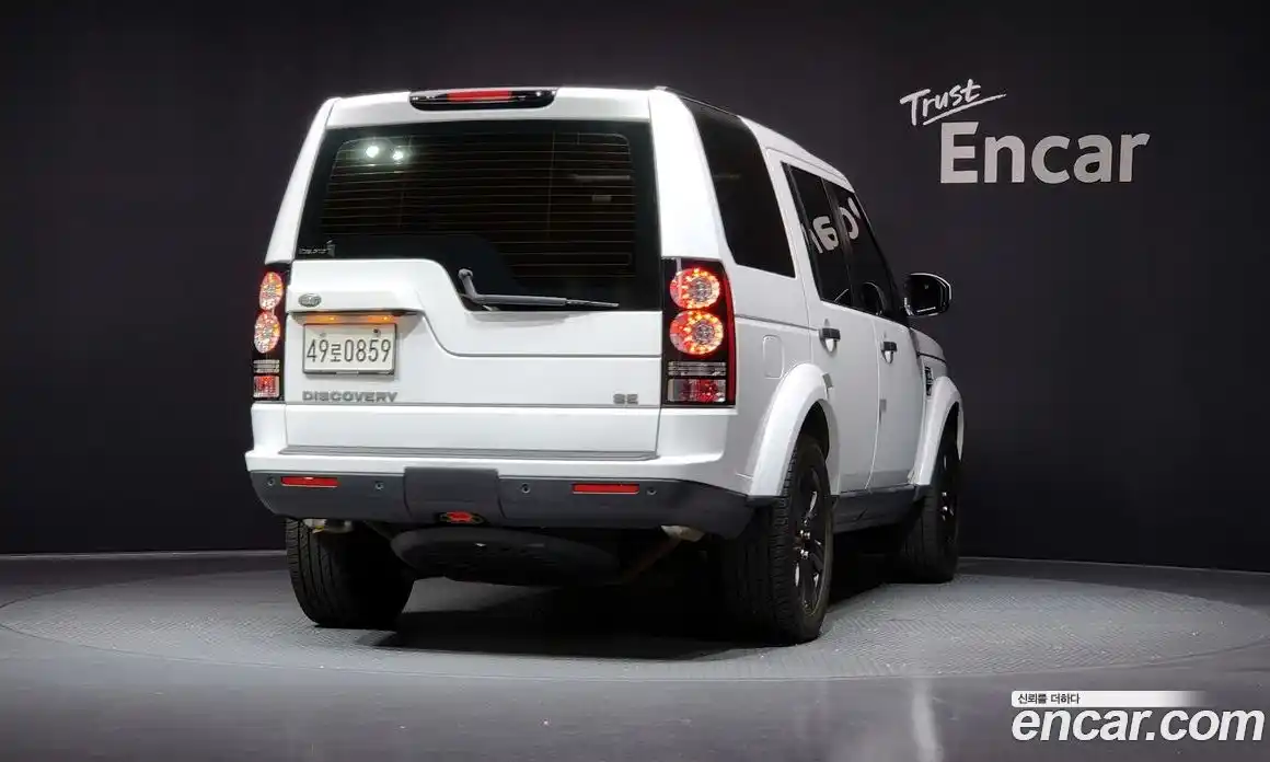Land Rover Discovery 2016 3.0 гидро в Москве № 166312, фото 4